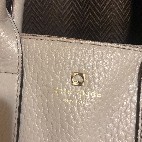 Kate Spade grey Crossbody - Picture 3 of 6